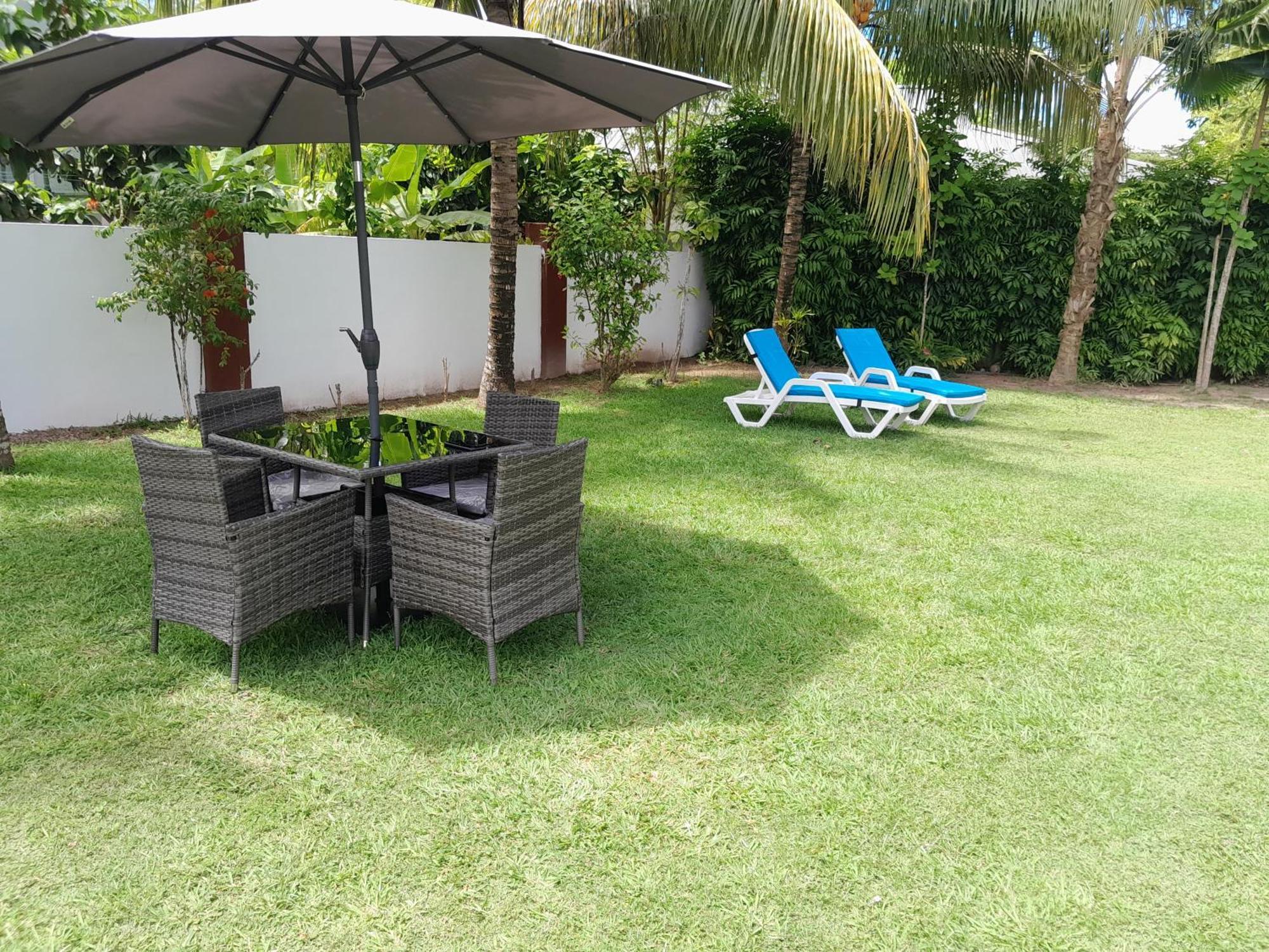 فيلا Island Charm Of Praslin فيكتوريا المظهر الخارجي الصورة